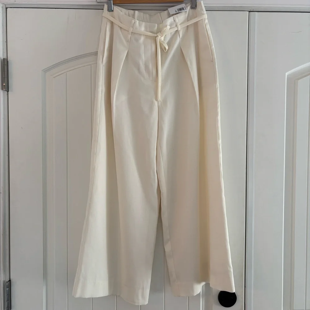 New with Tags! Nine West Tie Waist Wide Leg Crop Pants Cream Daisy Dew. Size 4 - Picture 2 of 12